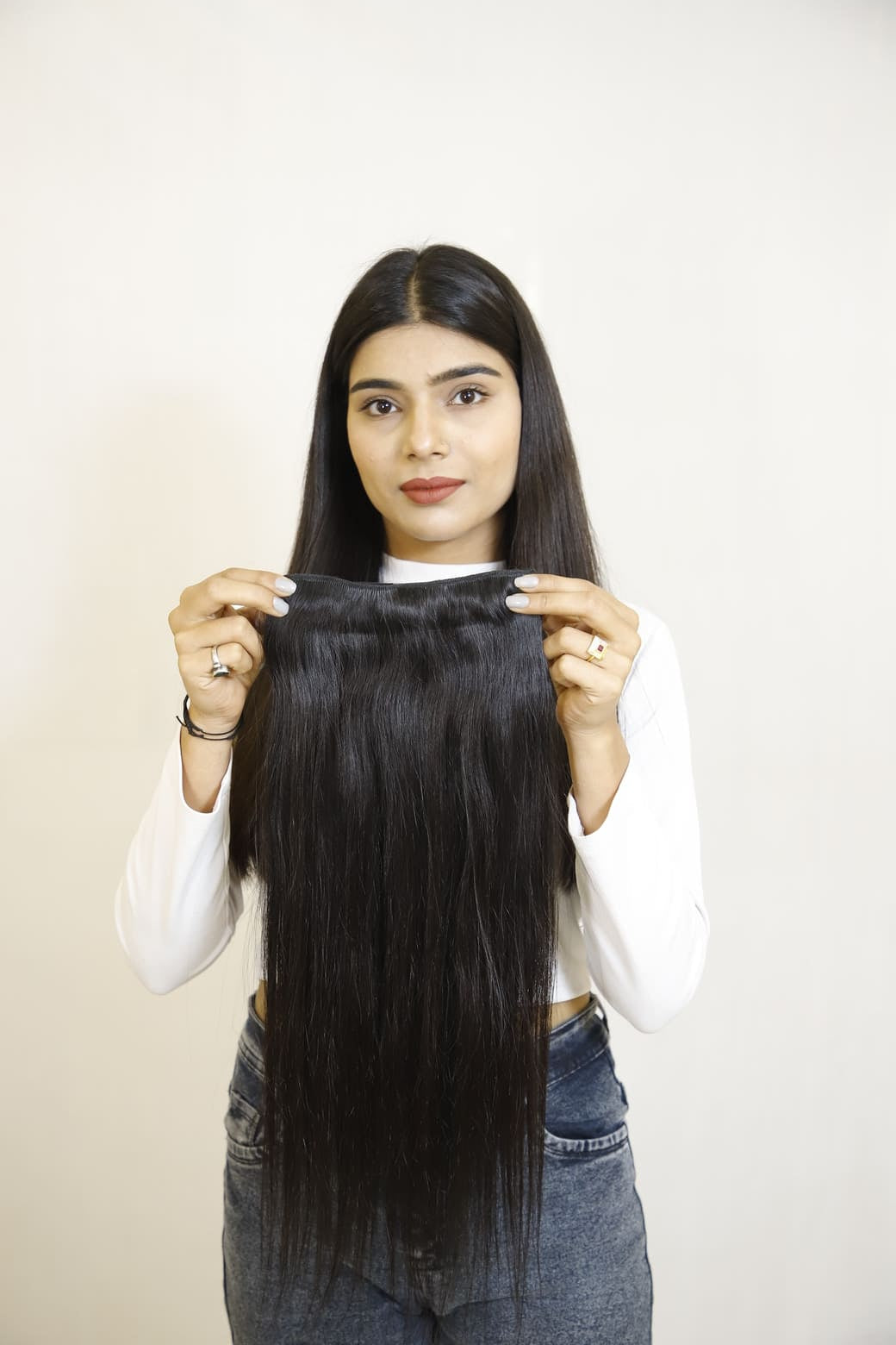Volumizer Hair Extensions – Fuller, Thicker Hair in Minutes