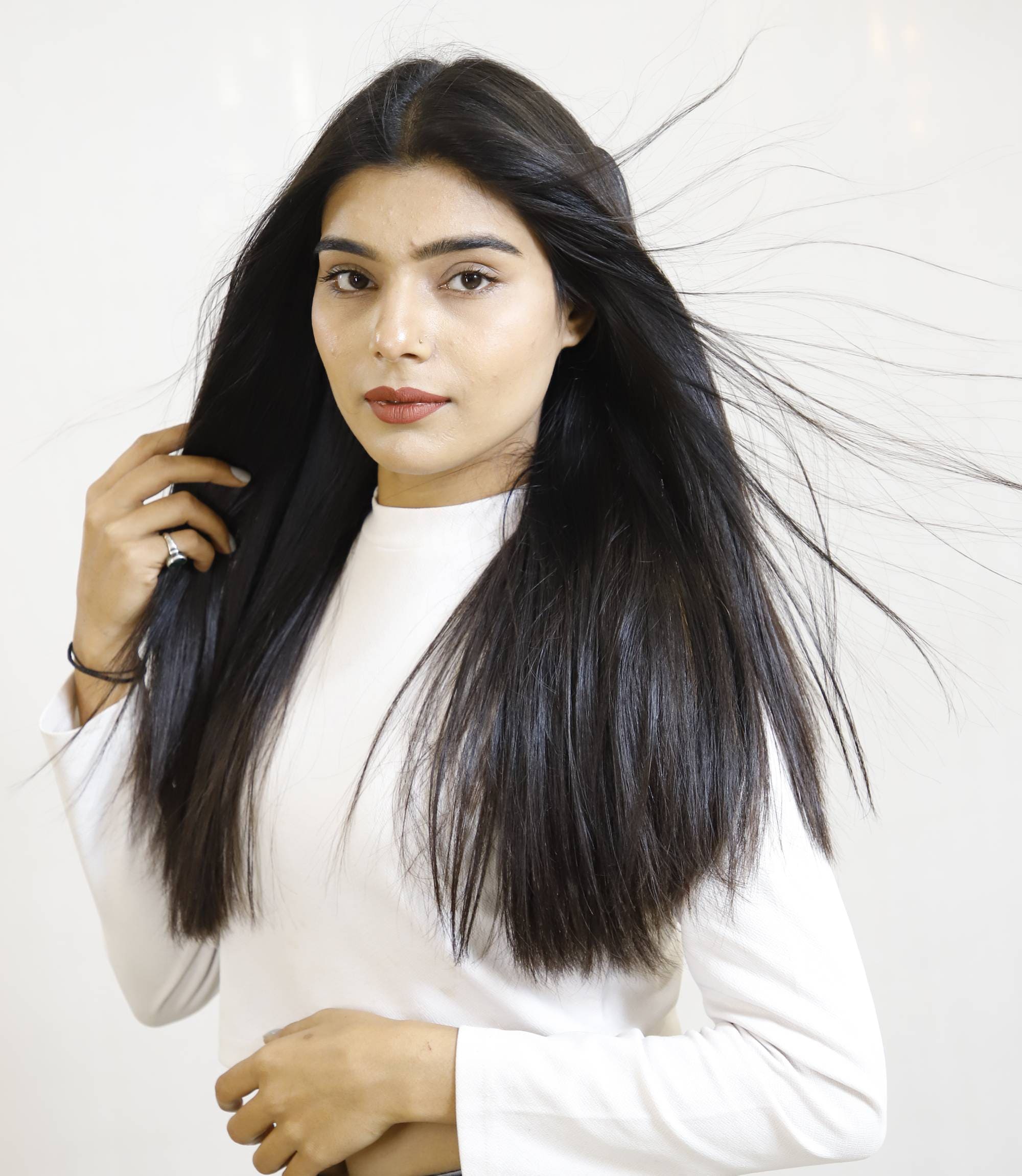 Nano Ring Hair Extensions – 100% Real Human Hair, Tangle-Free & Long-Lasting